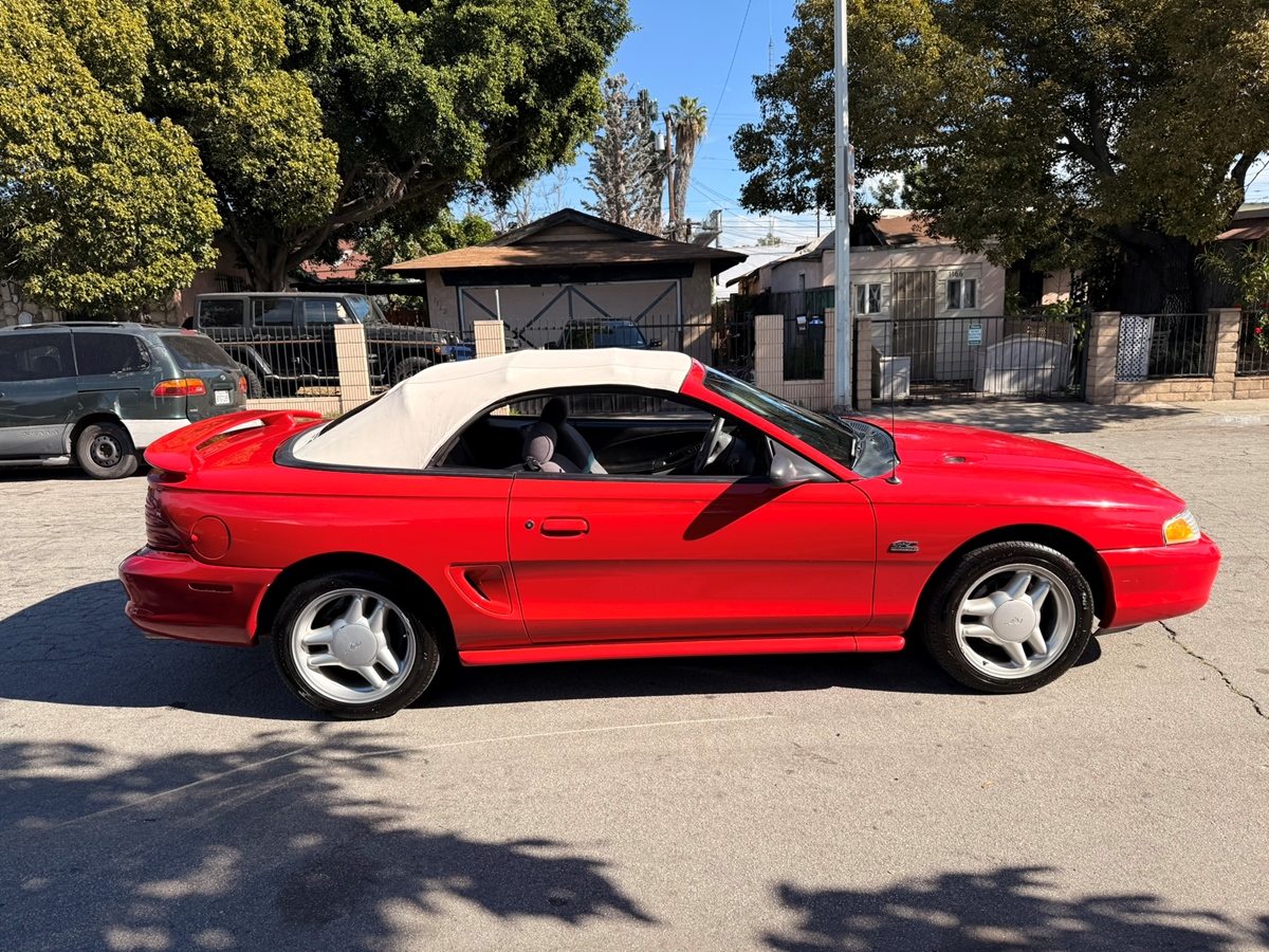 1995 Ford Mustang Cabrio