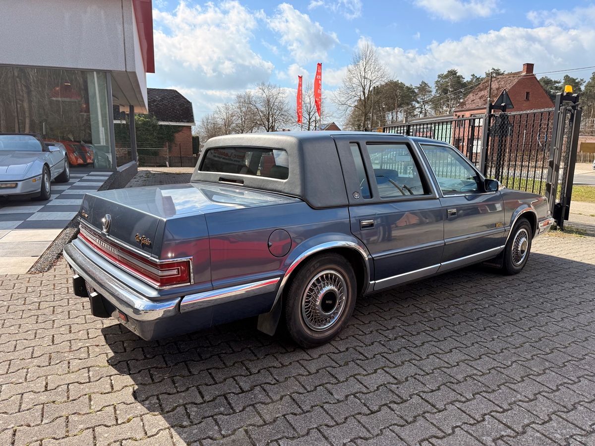 1991 Chrysler New Yorker Imperial 3.8